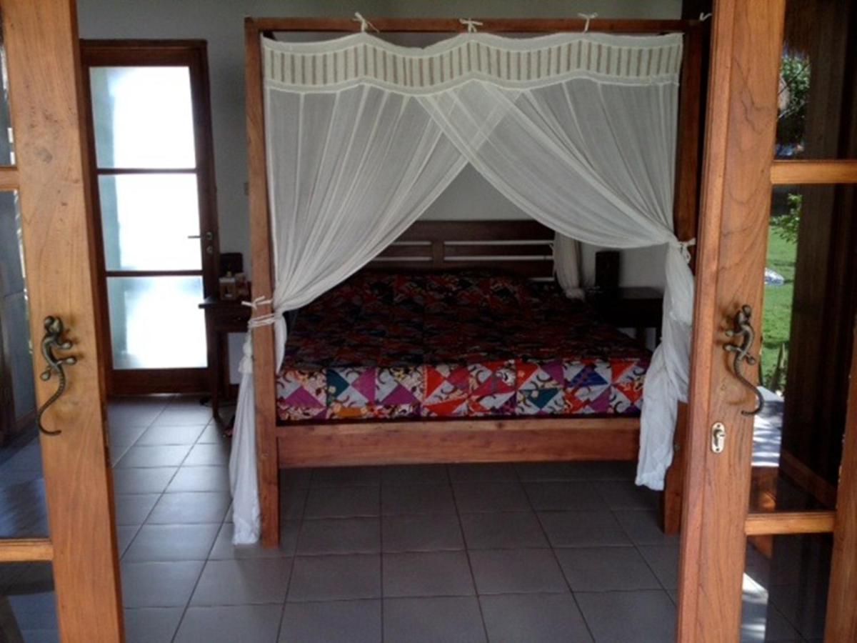 Sunia Loka Bungalows & Dive Center Pemuteran  Room photo