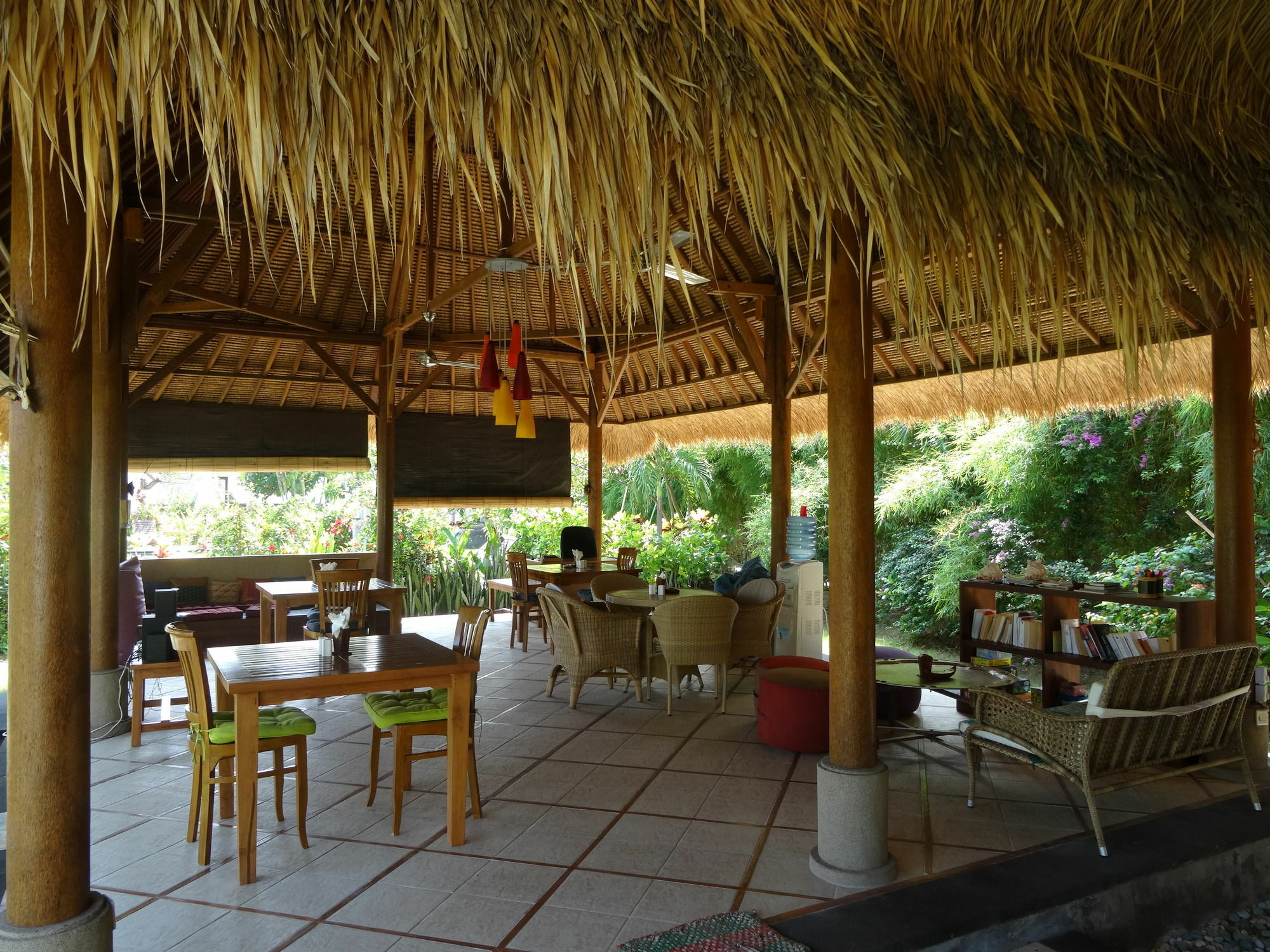 Sunia Loka Bungalows & Dive Center Pemuteran  Exterior photo